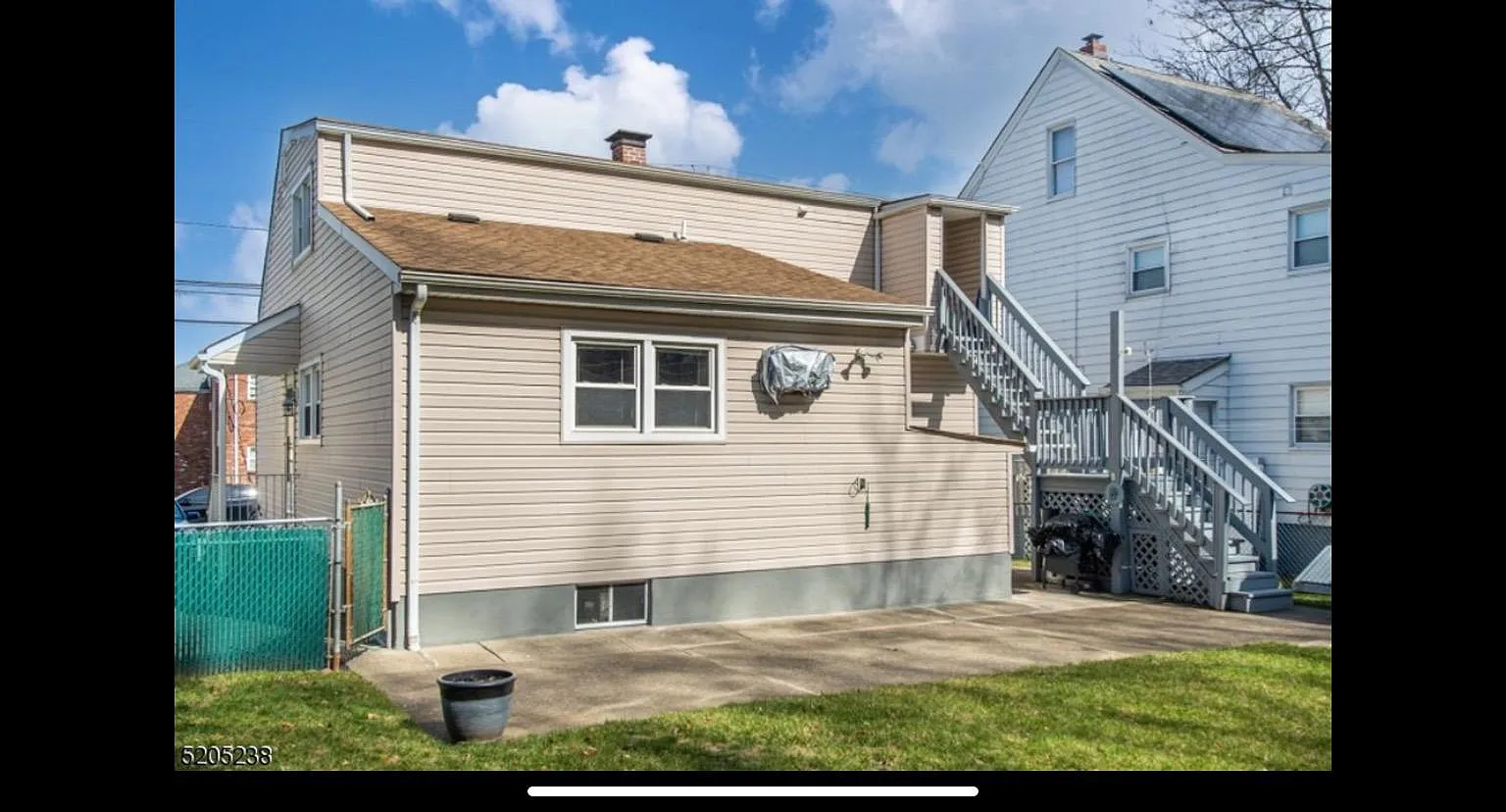 114 Glover Ave — Photo 4