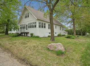 390 McGrann St, Green Isle, MN 55338