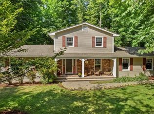 15 Clarkwood Dr, Cornwall, NY 12518