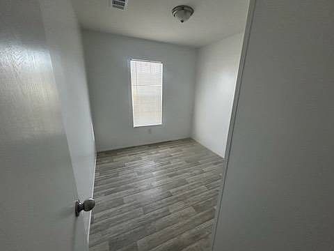 5th image of 1013 Tangelo St