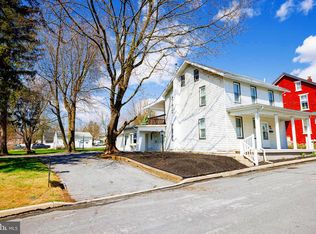 222 N Market Ave, Mount Joy, PA 17552