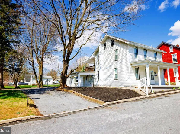 222 N Market Ave, Mount Joy, PA 17552