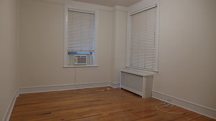 Rented by Metropolitan Equities | media 8