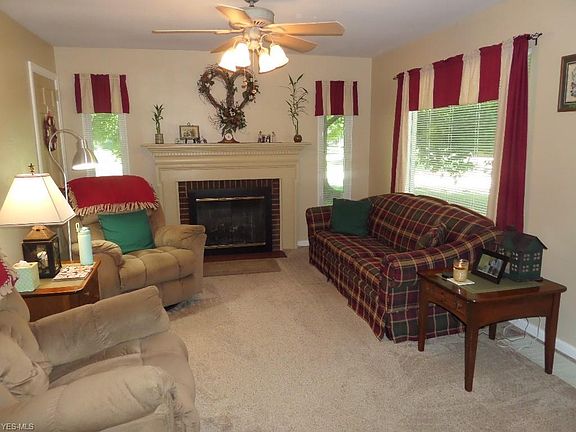 3rd image of 1703 Westview Dr NE