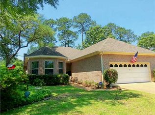 7918 Lanai Pl, Diamondhead, MS 39525