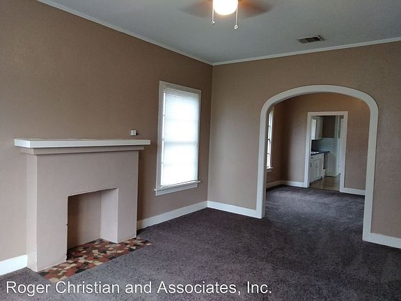 4th image of 125 Adair St
