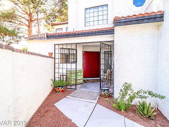 4th image of 3840 Rhine Way
