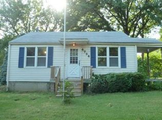4754 Reinhardt Dr, Roeland Park, KS 66205