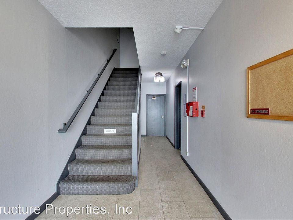 1st image of 3571 16th St APT 1