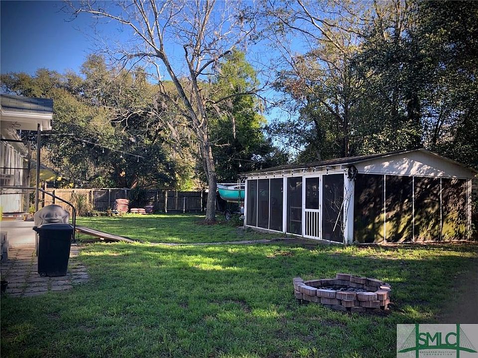 2nd image of 2165 Texas Ave