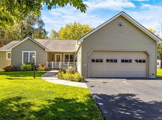 8653 Backstretch Path, Cicero, NY 13039