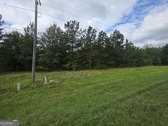 2nd image of 3102 Blackshear Hwy