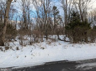 Fairbee Rd, Berkeley Springs, WV 25411