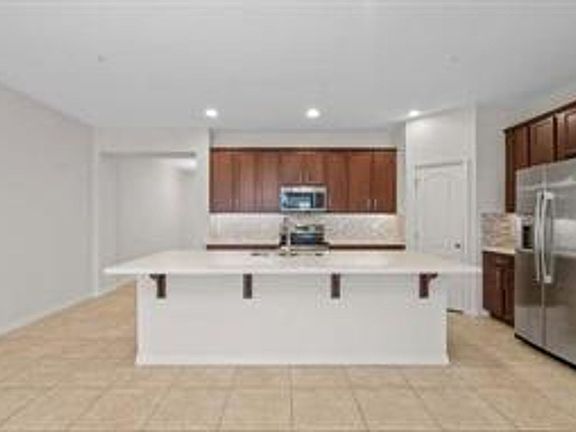 3rd image of 339 Merry Brook Cir