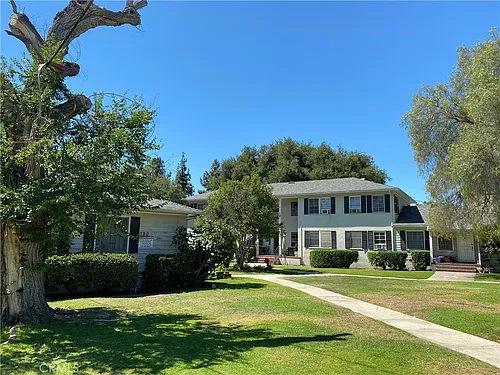 396 S Pasadena Ave #D Photo 1
