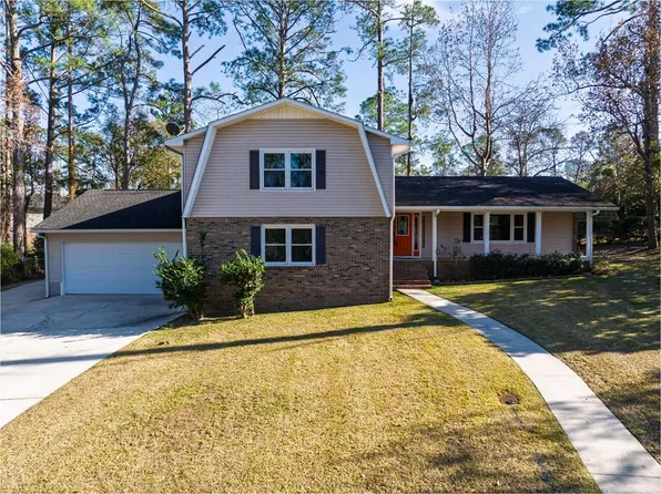 2115 Westfield Dr, Valdosta, GA 31602