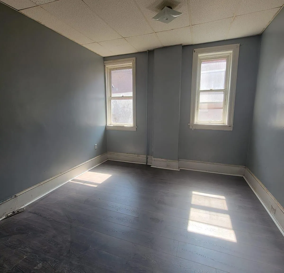 2 bed, 800 sqft, $995 — Photo 2