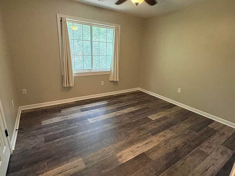 2087 Montreat Cir #2087 — Photo 4