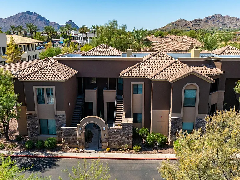 7027 N Scottsdale Rd #225 — Photo 31