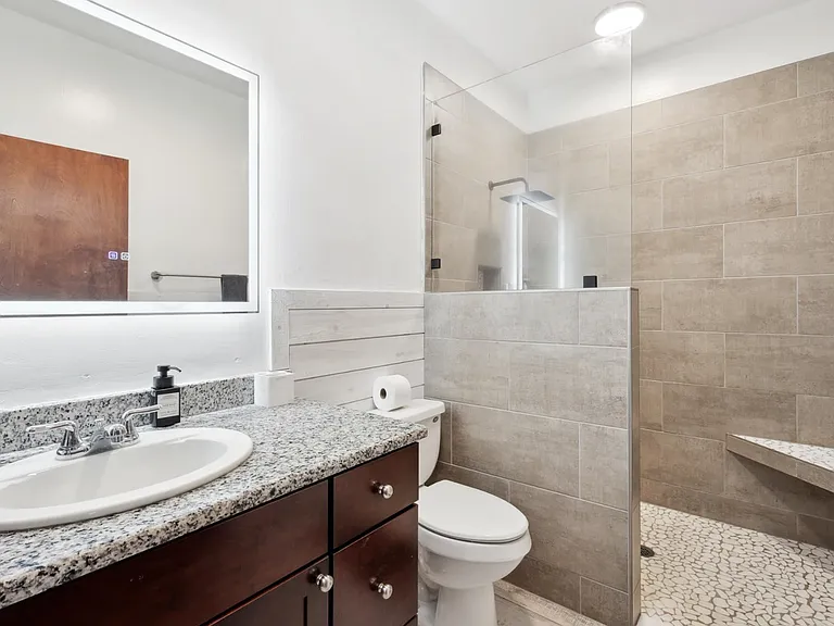 12161 Hill Country Cir — Photo 35