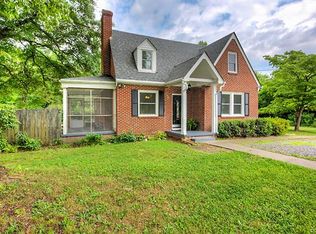 11500 Womack Rd, Chester, VA 23831