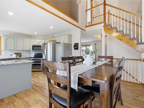 7436 N Marsh Ave, Kansas City, MO 64158