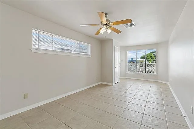 2 bed, 1.0 bath, 750 sqft, $1,400 — Photo 4