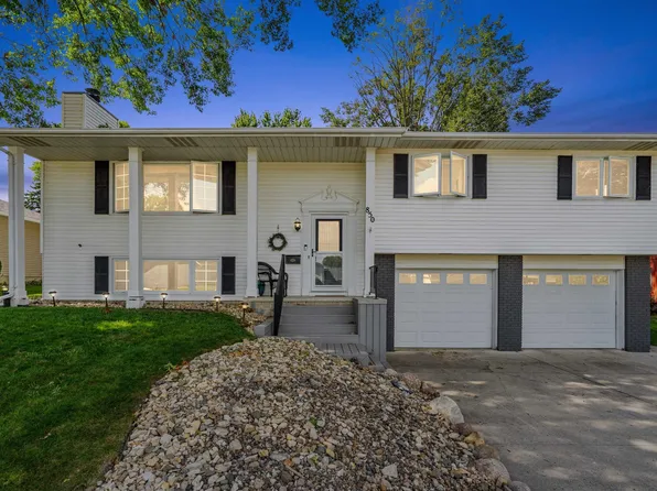 850 Nancy Rd, Waterloo, IA 50701
