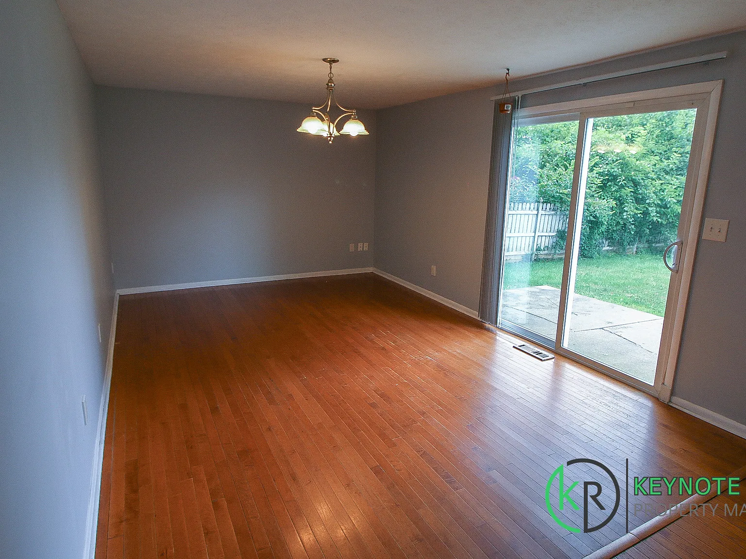 4 bed, 1832 sqft, $1,795 — Photo 4