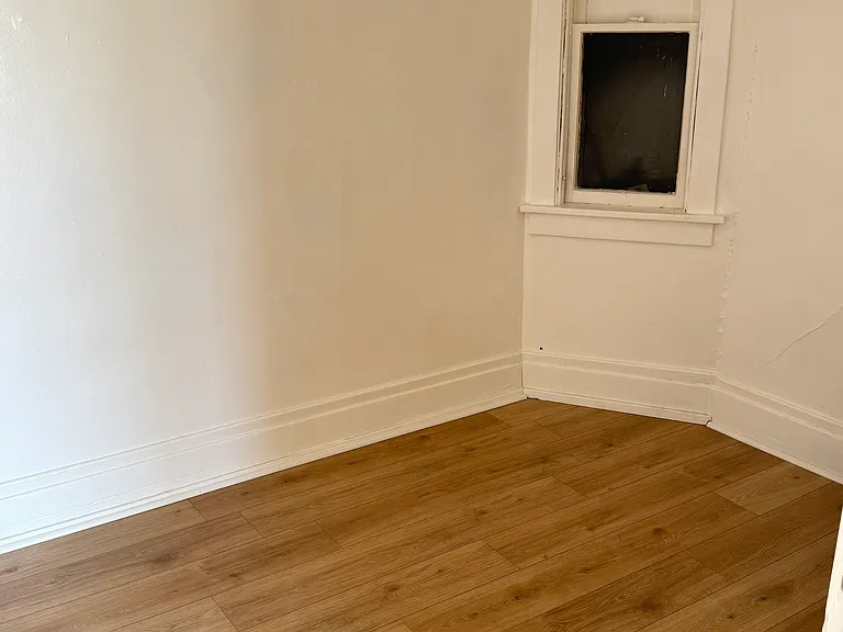 1331 Broadway #5 — Photo 7