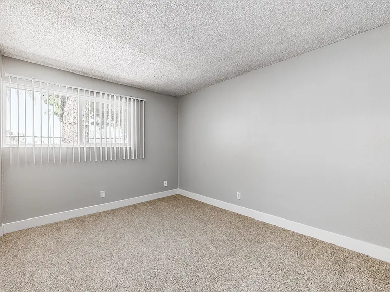 Encasa Norwalk — Photo 6