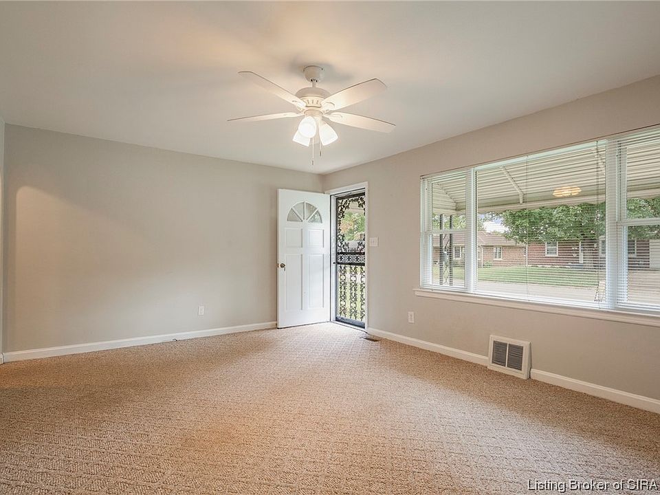 826 Morris Avenue, Jeffersonville, IN 47130 Zillow