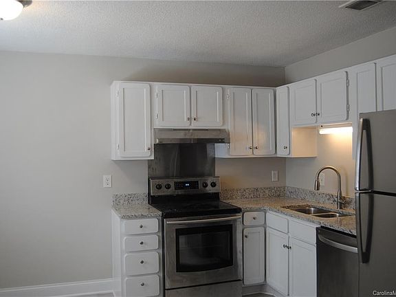 4th image of 1639 Cedarview Ct #1639