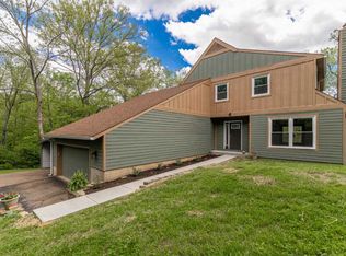 4 Tracy Ln, Milford, OH 45150