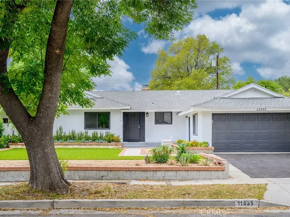11555 Collett Ave, Granada Hills, CA 91344