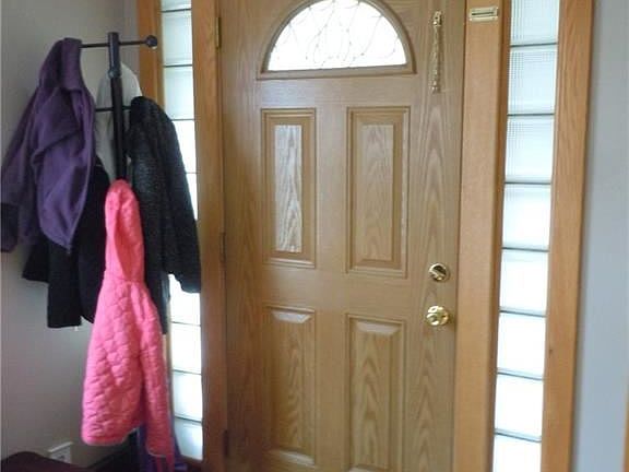 3rd image of 304 Balsam St
