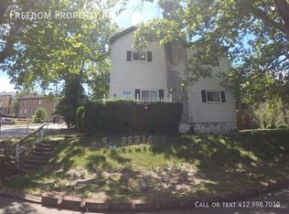 726 E 9th Ave APT 2, Homestead, PA