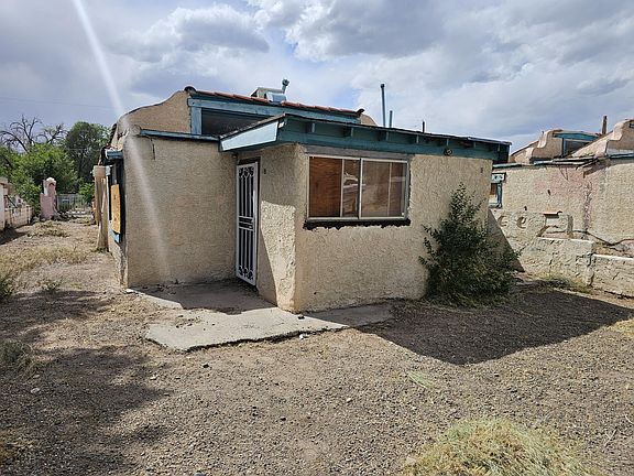 5th image of 302 La Vega Dr SW