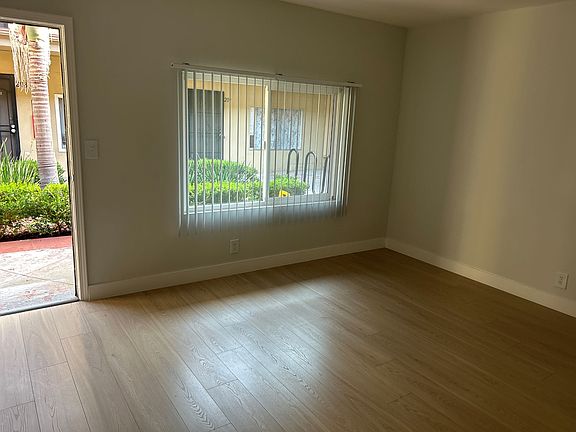 5th image of 685 S Coronado St APT 203