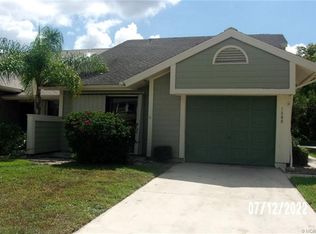 1580 SE Crayrich Ct, Port Saint Lucie, FL 34952