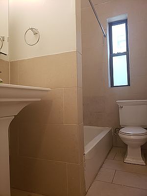 5th image of 115 E 116th St #20E
