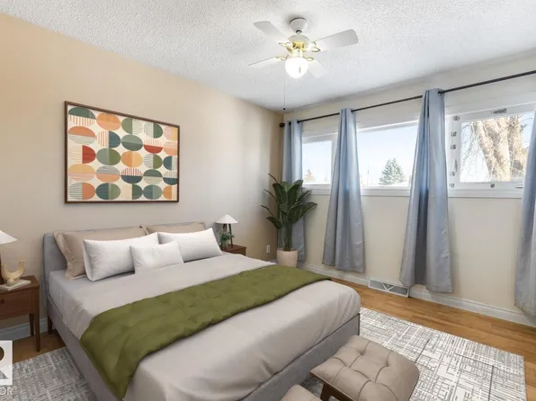 7324 77th St NW, Edmonton, AB T6C 2L2
