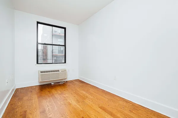 Rented by Nooklyn NYC LLC | media 17