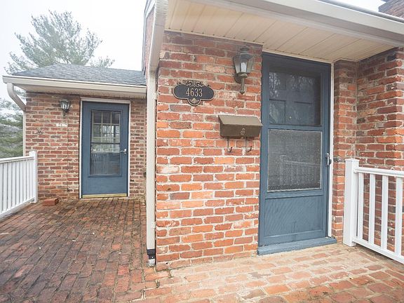4th image of 4633 Greenwood Dr