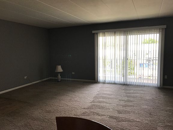 4th image of 10831 S Keating Ave APT 2NW