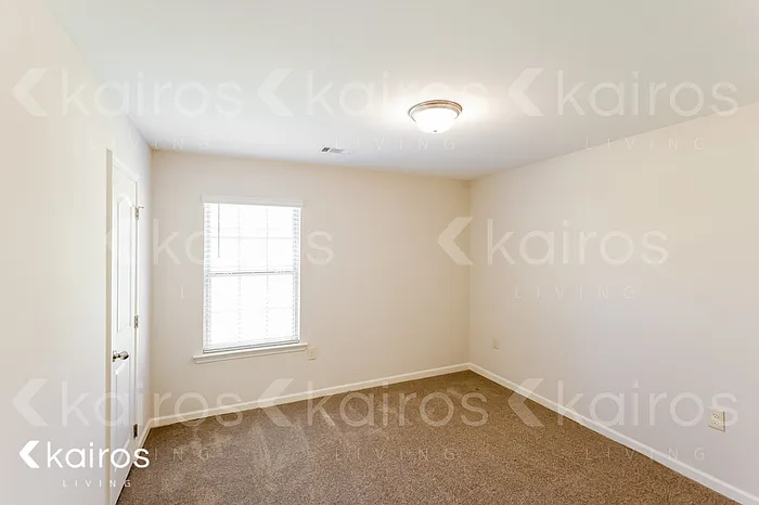 713 Park Ln — Photo 12