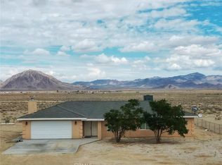 32480 Wren Rd, Lucerne Valley, CA 92356