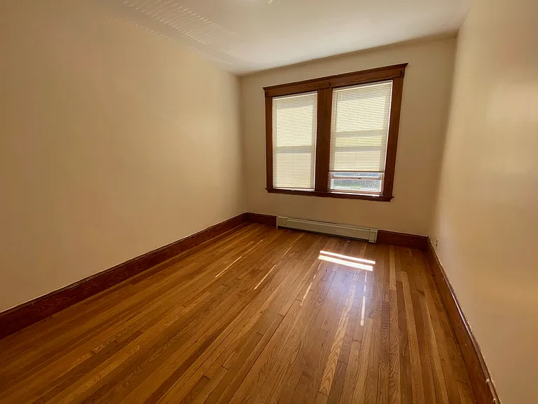 28 Aldrich St #1 — Photo 8