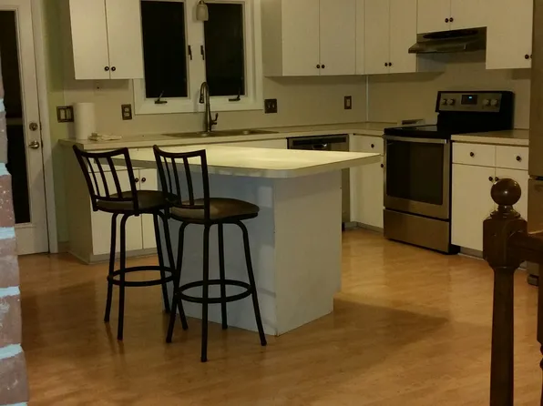 409 Pauline Dr, Red Lion, PA 17356