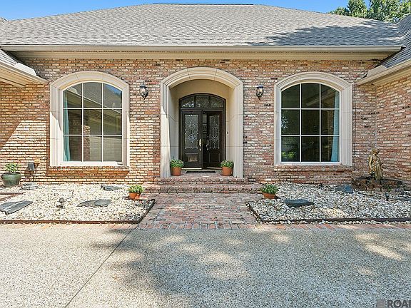 3rd image of 40250 Dove Estates Ct